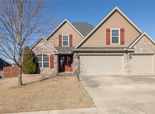 1720 Sweetbriar Way, Way, AR 72719