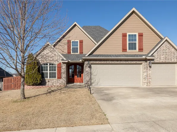 1720 Sweetbriar Way, Way, AR 72719
