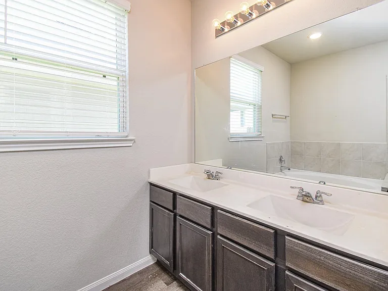 23610 Goodfellow Dr — Photo 15