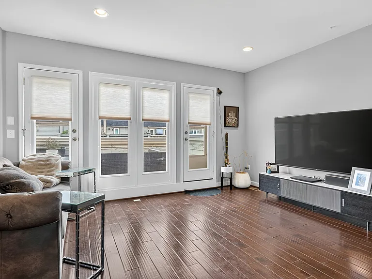 809 Fair Winds Way — Photo 29