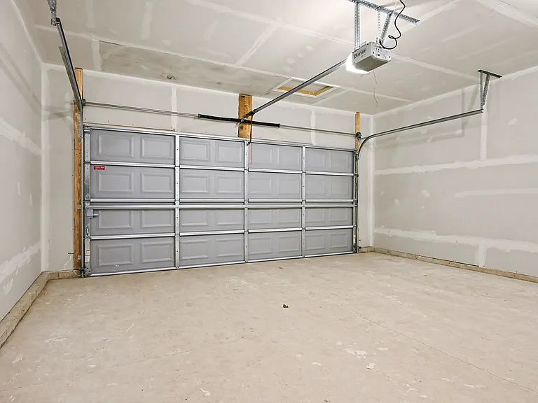 1630 Roosevelt Ct — Photo 17