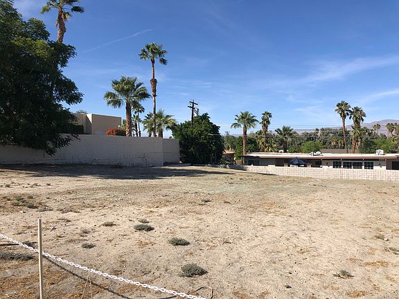 5th image of 79880 Trinidad Dr