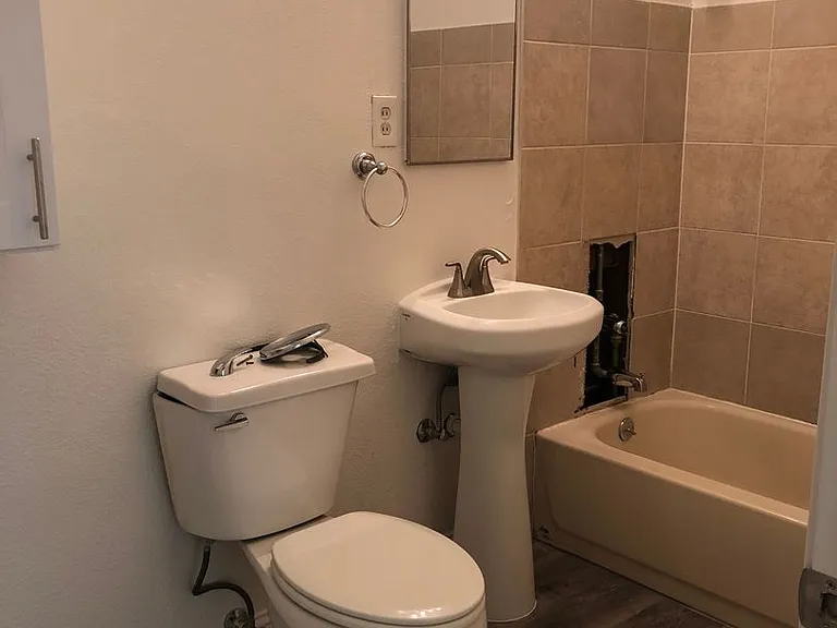 3228 Fairview Ct — Photo 19