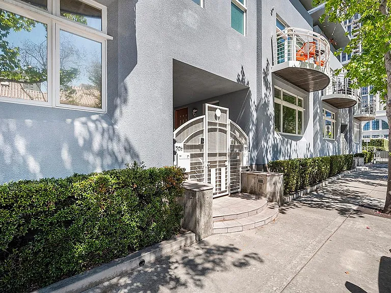 706 Kettner Blvd — Photo 24