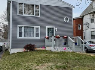 121 Richards Pl FLOOR 2, West Haven, CT 06516