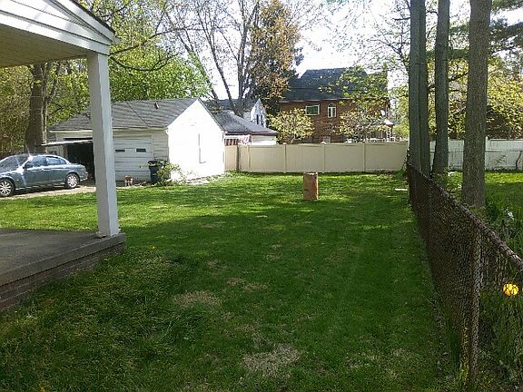 5th image of 14244 Abington Ave