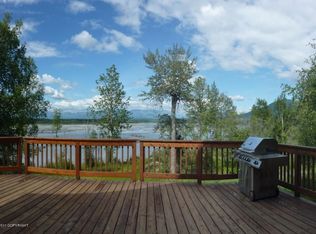 15655 E Secretariat Dr, Palmer, AK 99645
