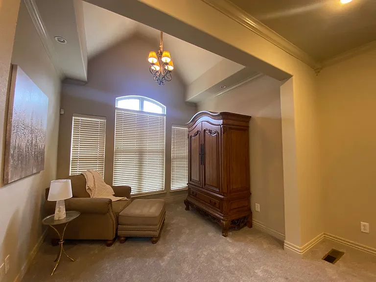 3605 N Narcissus Ave — Photo 22