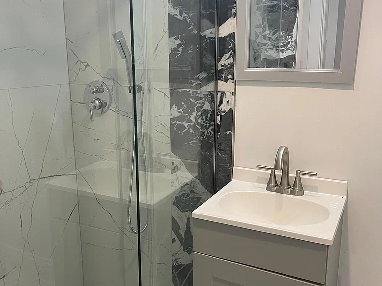 509 S 42nd St #3 — Photo 3