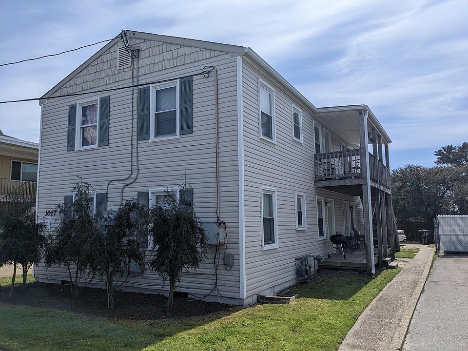 1st image of 1017 Ocean View Ave #D