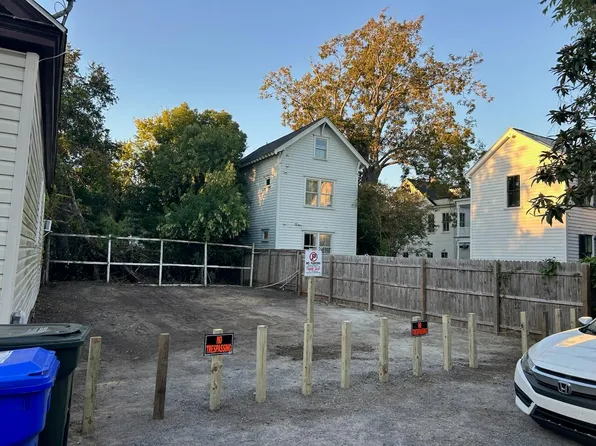 2 Kennedy Ct, Charleston, SC 29403