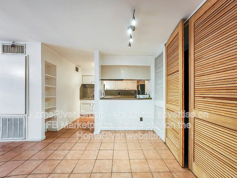 1 bed, 1.0 bath, 696 sqft, $1,000 — Photo 1