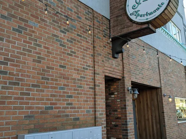 307 Main St #5, Springfield, OR 97477