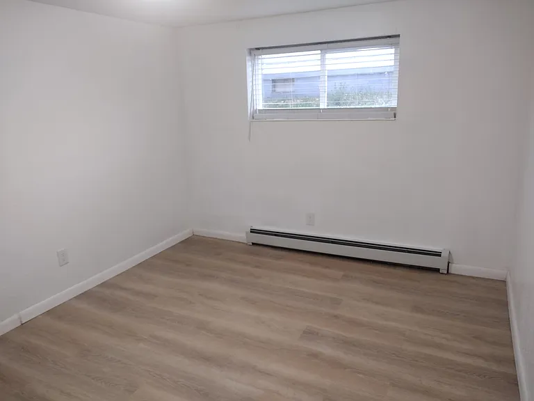 2331 Teller St — Photo 13