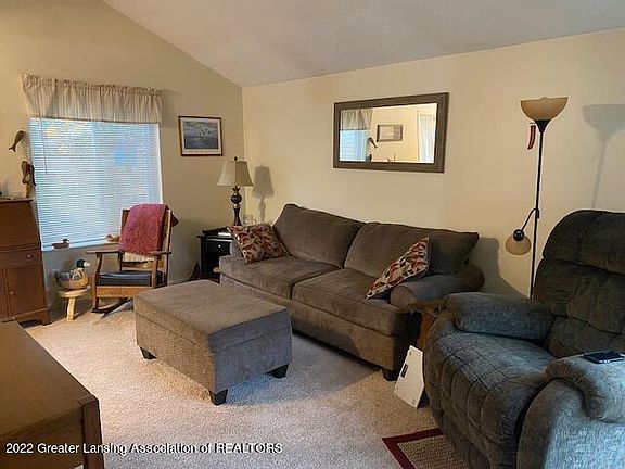 5th image of 817/819 S Barnes St