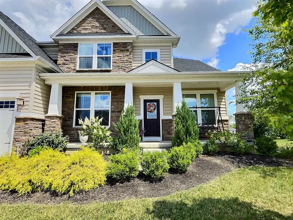 3600 Wood Reed Dr, Tipp City, OH 45371