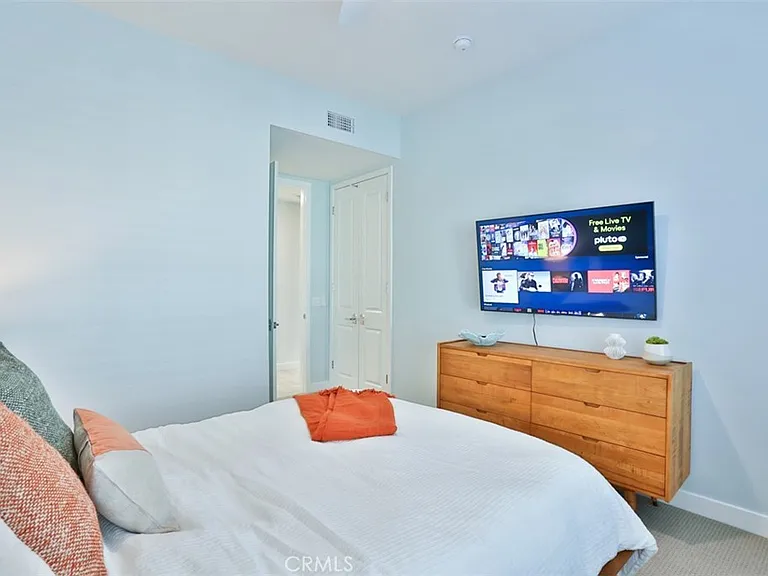 1529 Doheny Way — Photo 30
