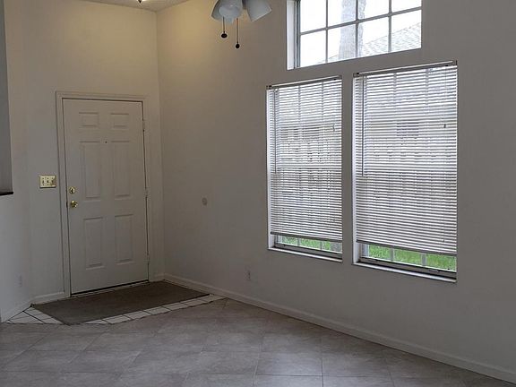 4th image of 14 Heather Trace Dr