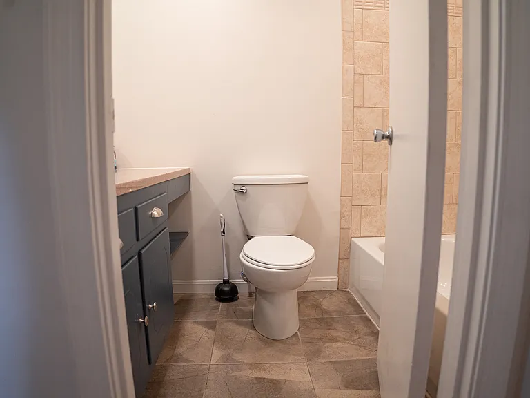 Upstairs Hall Bathroom