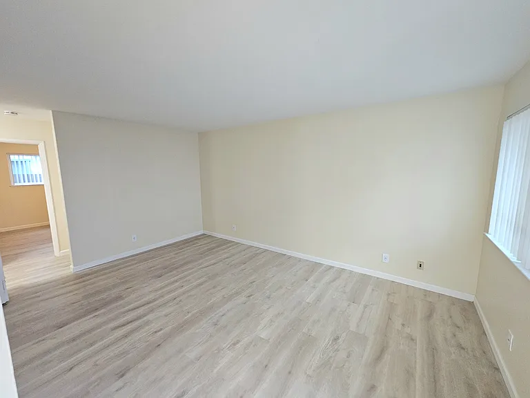 193 Superior Dr — Photo 14