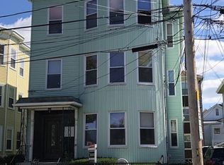 102R Prospect St #2, Somerville, MA 02143