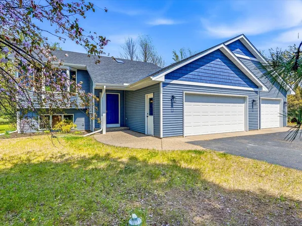 3961 224th Ave NW, Oak Grove, MN 55303