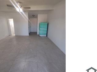 255 W Flores St, Tucson, AZ 85705