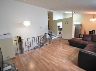 7108 Perry Pl, Brooklyn Center, MN 55429