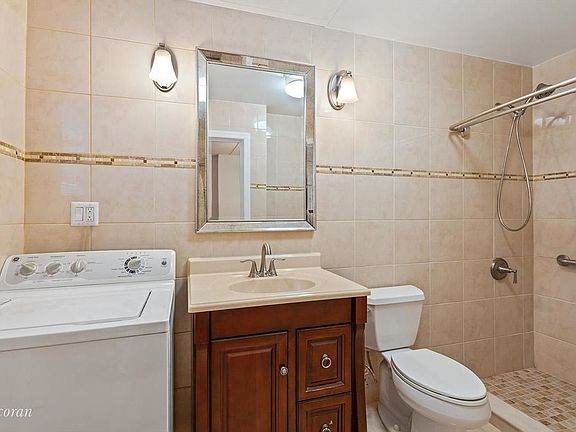 5th image of 265A 17th St