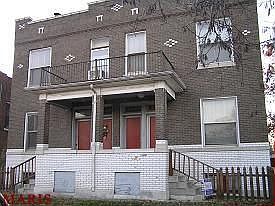 Front of 2849 Minnesota