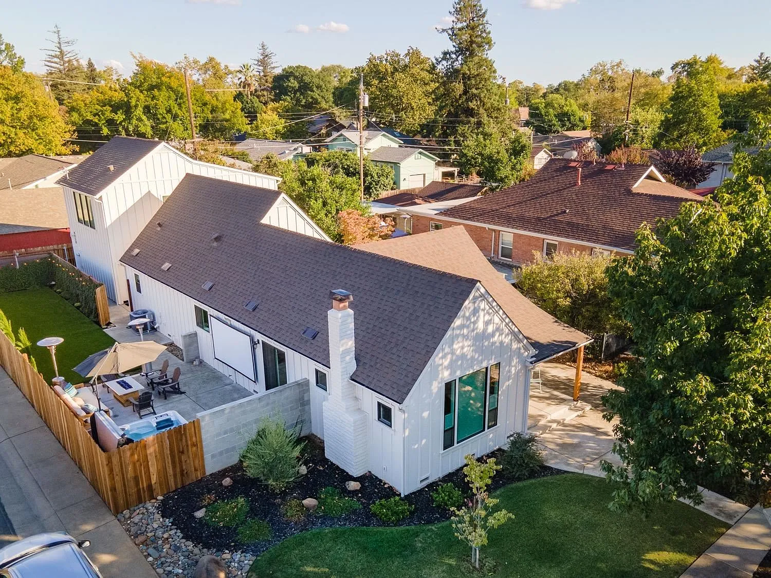 1841 Discovery Way photo 1
