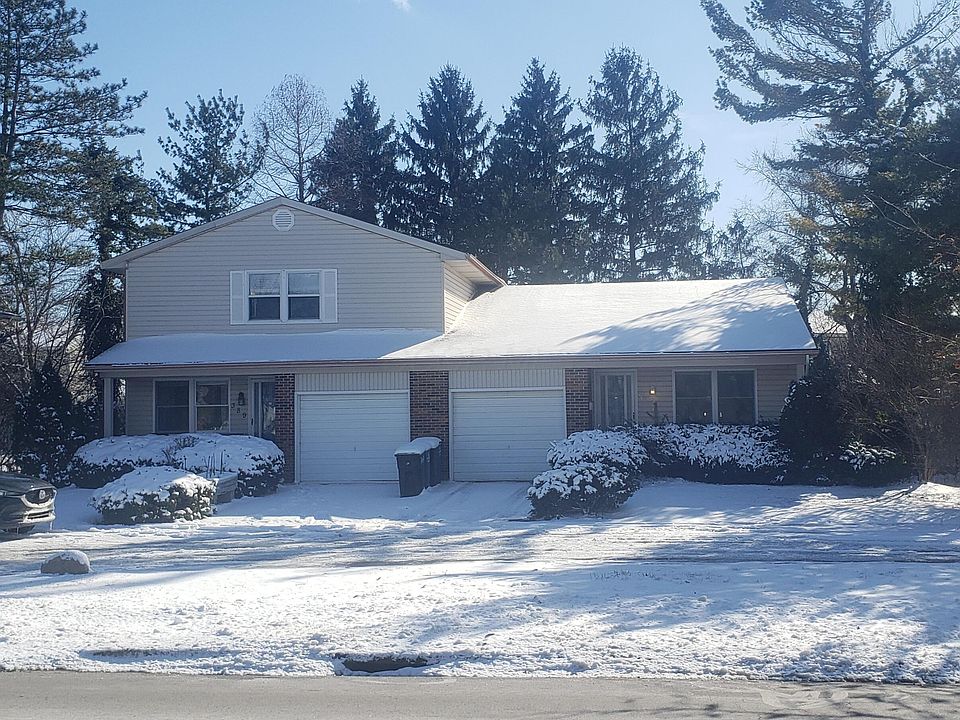 1st image of 387-389 Huber Village Blvd