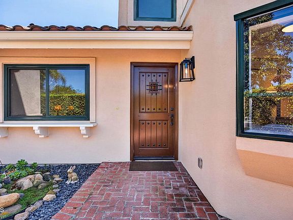 5th image of 1101 Windward Way