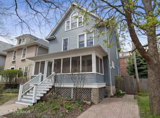 811 Gaffield Pl, Evanston, IL 60201