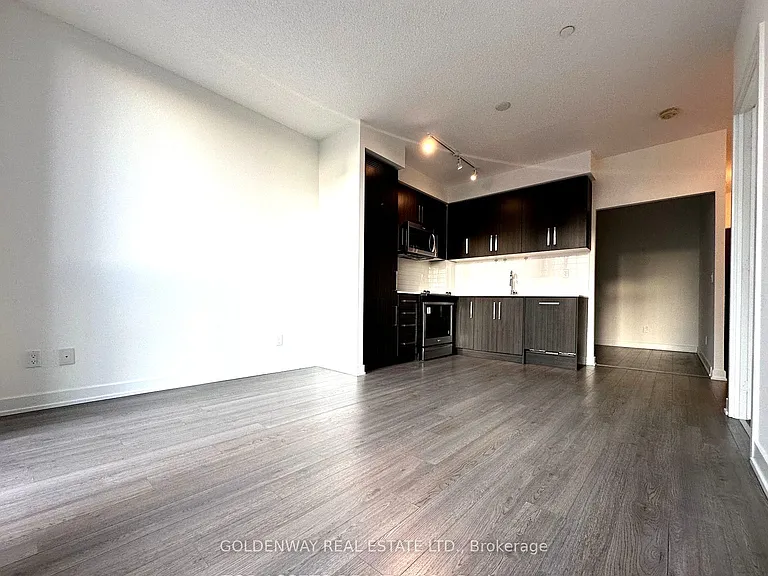 5180 Yonge St #417 — Photo 5