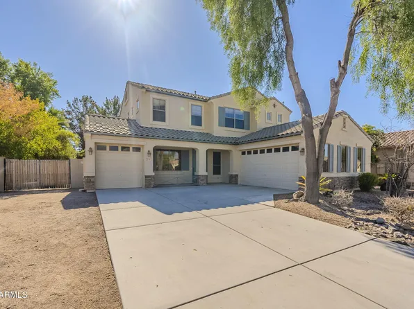 3795 E LATHAM Court, Gilbert, AZ 85297