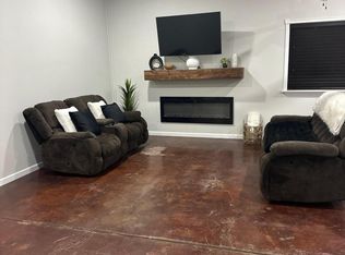 2266 E Willis Rd, Gilbert, AZ 85297