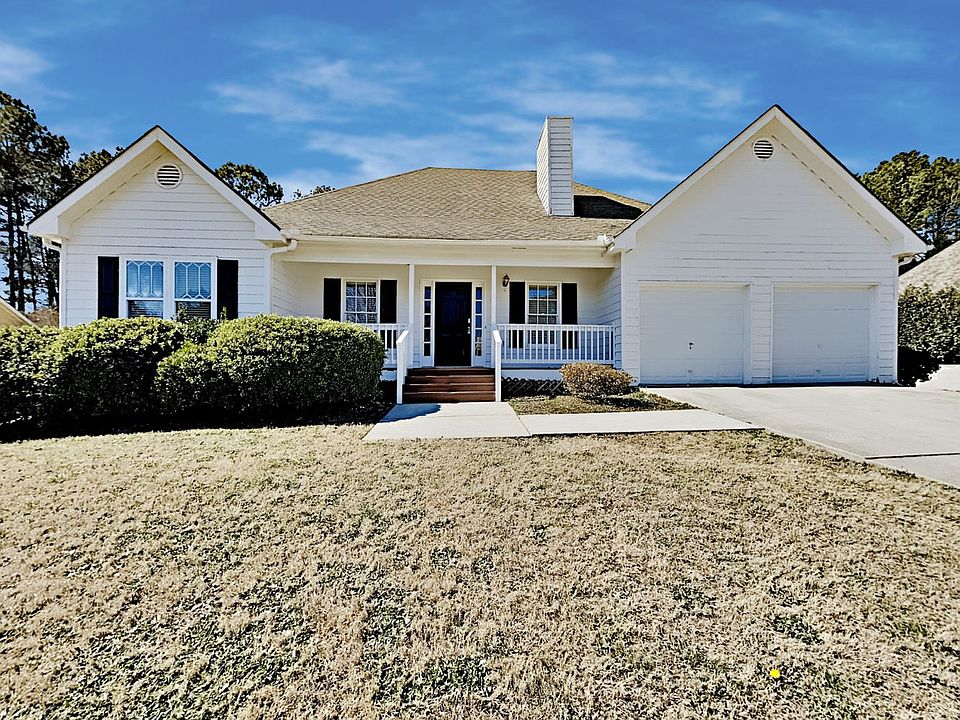 1st image of 2405 Huntington Dr