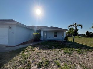 3617 NE 8th Pl, Cape Coral, FL 33909