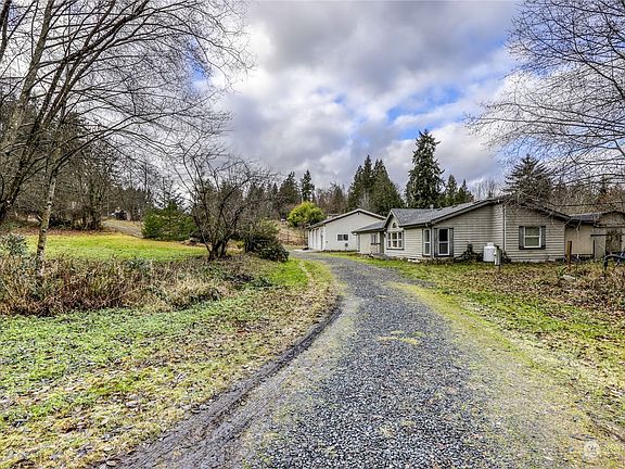 3rd image of 7350 NE State Highway 104