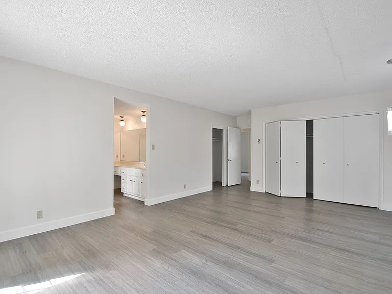 7817 Emerson Ave — Photo 14