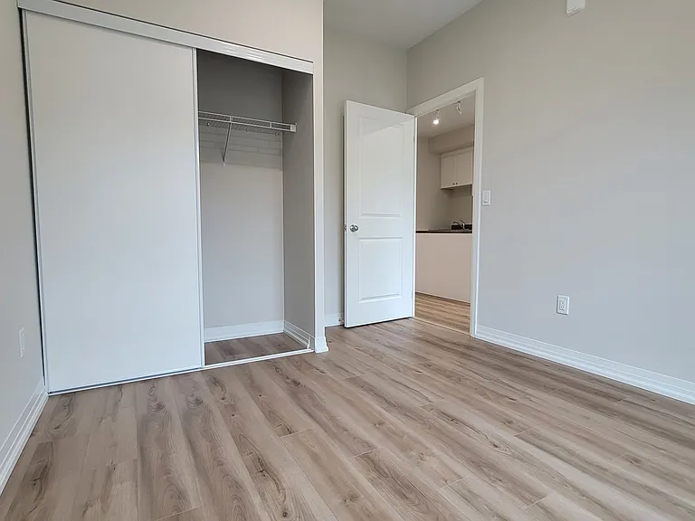 50 Herrick Ave #UP39 — Photo 7