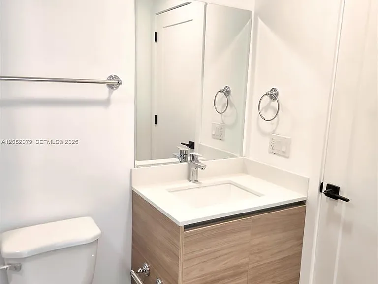 8106 NE 1st Ave #9 — Photo 6