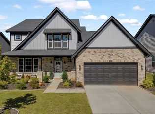 685 Michigan Cir, Hoschton, GA 30548