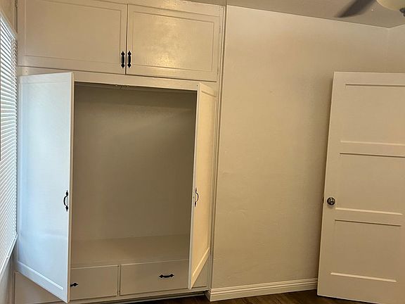 4th image of 51 Ximeno Ave APT A