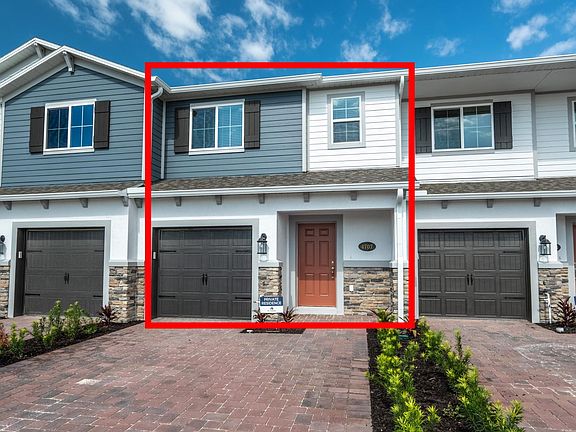 Exterior of Home Highlight 4707