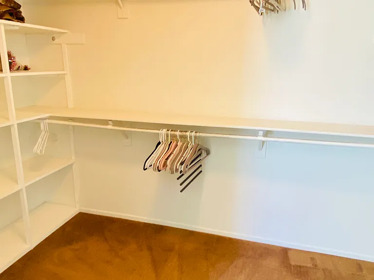 6863 Portofino Ct — Photo 17