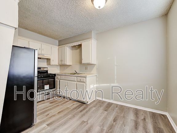 4th image of 3333 S Walker Ave Unit 3