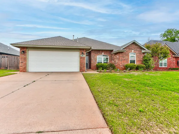 1817 SE 1st St, Moore, OK 73160