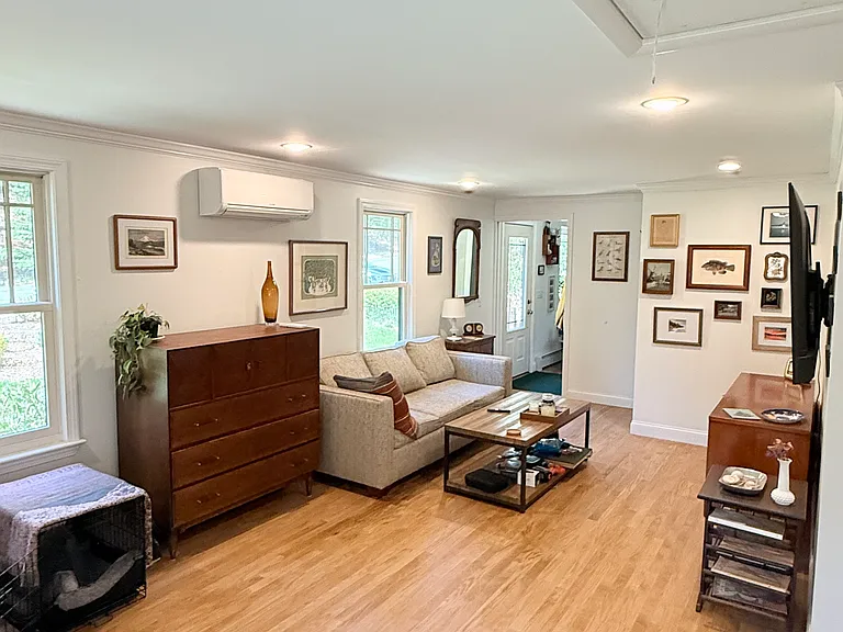 49 Arbutus Trl — Photo 17